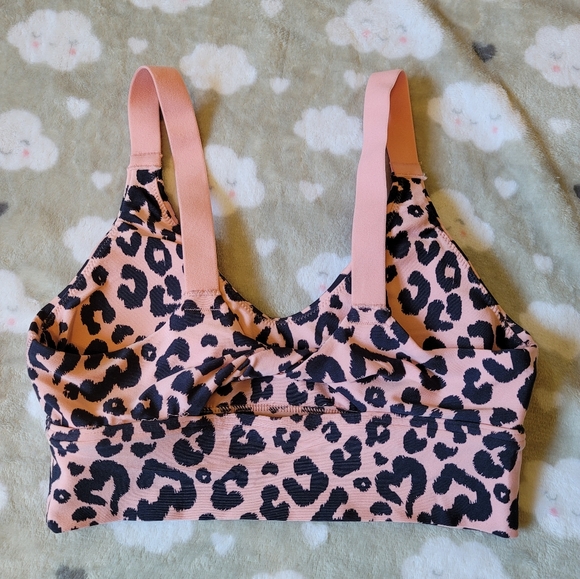 Offline by aerie pink/navy leopard print twist back sports bra XS/TP - Picture 2 of 4